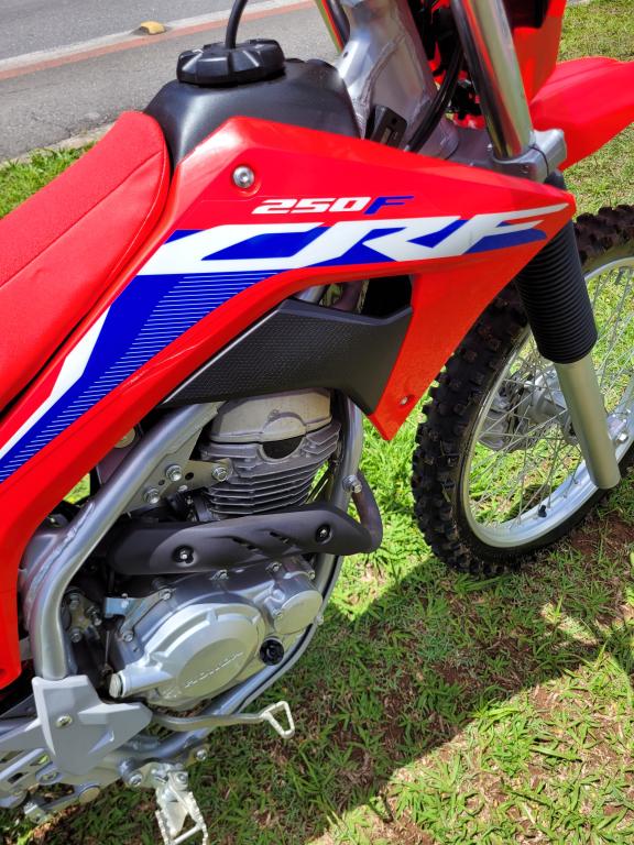 HONDA CRF 250 - Foto