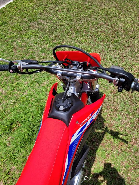 HONDA CRF 250 - Foto