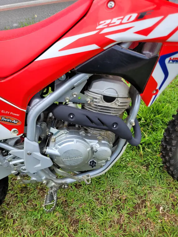 HONDA CRF 250 - Foto