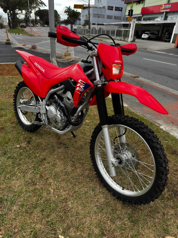 HONDA CRF 250 - Foto