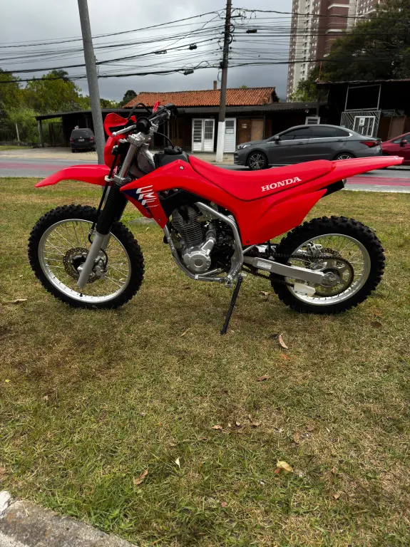 HONDA CRF 250 - Foto