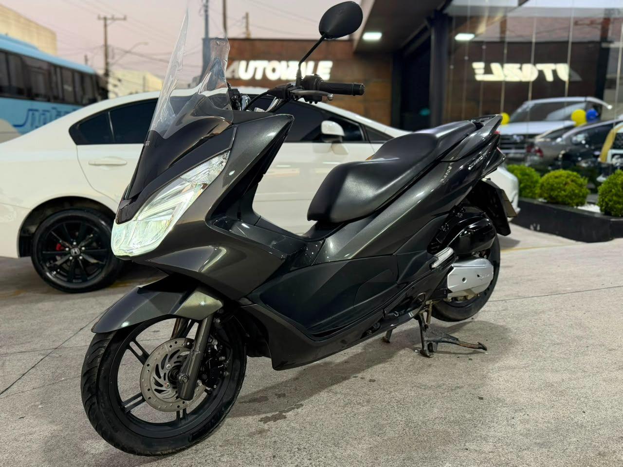 HONDA PCX 150 - Foto