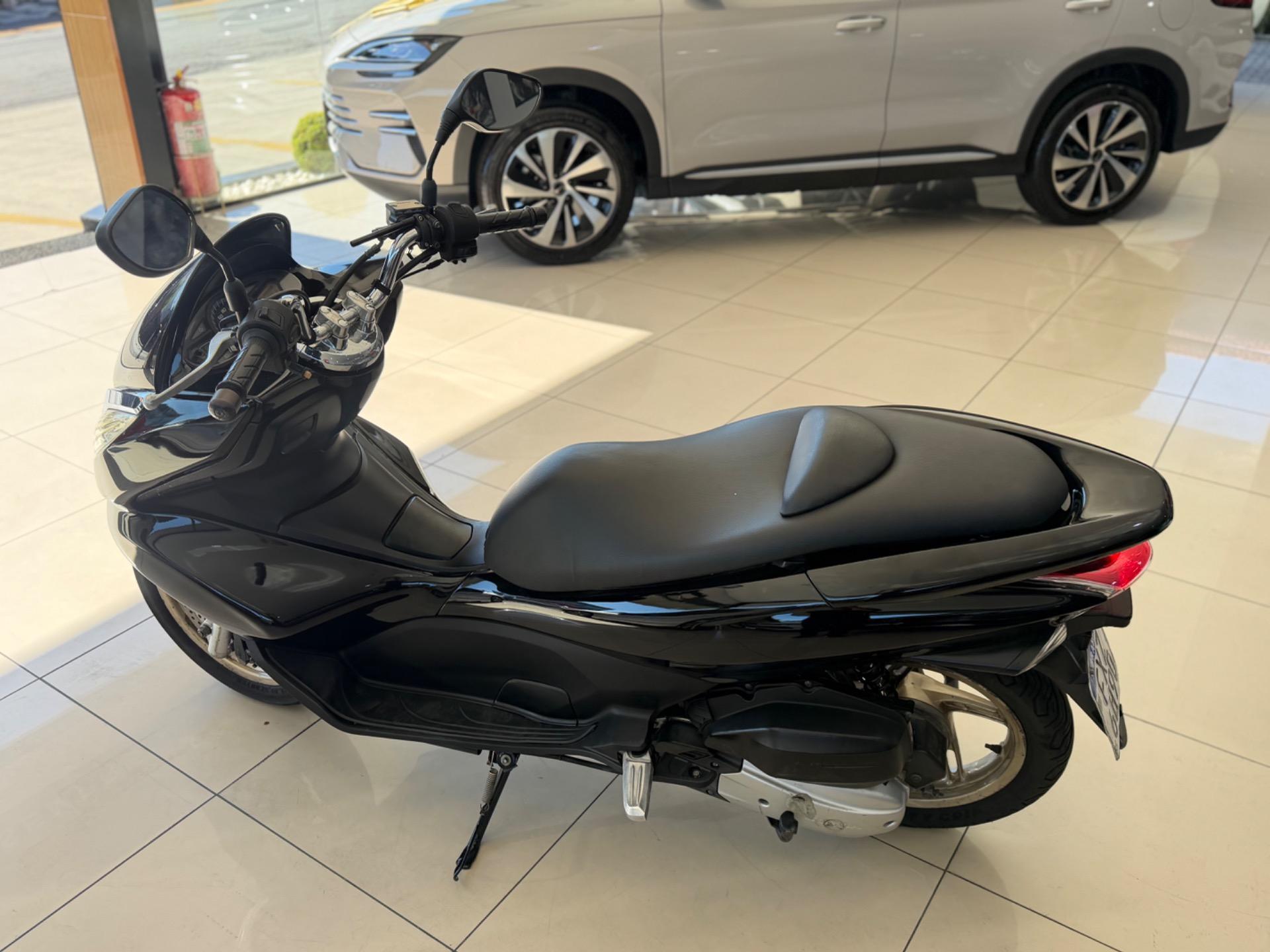 HONDA PCX 150 - Foto