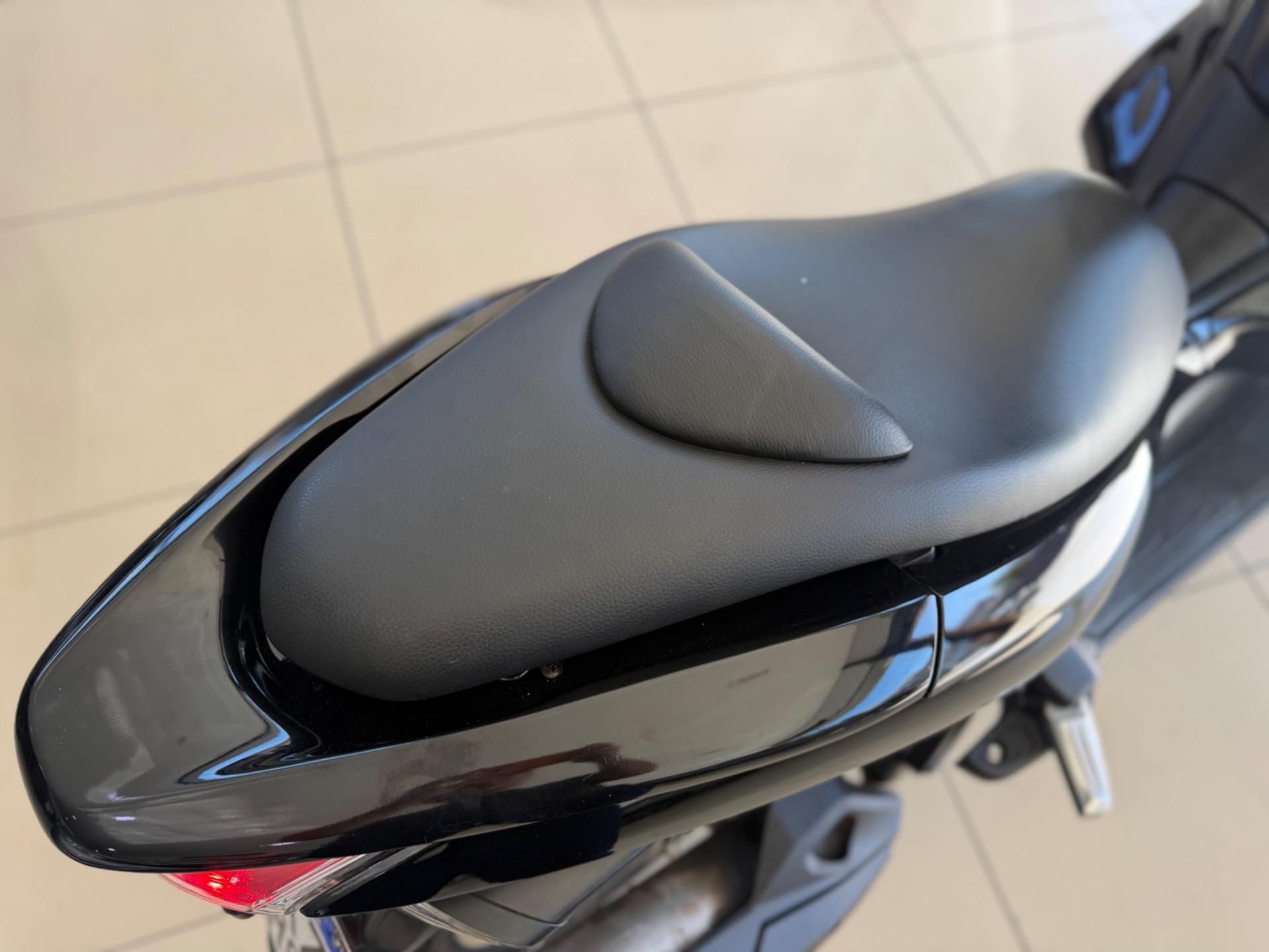 HONDA PCX 150 - Foto