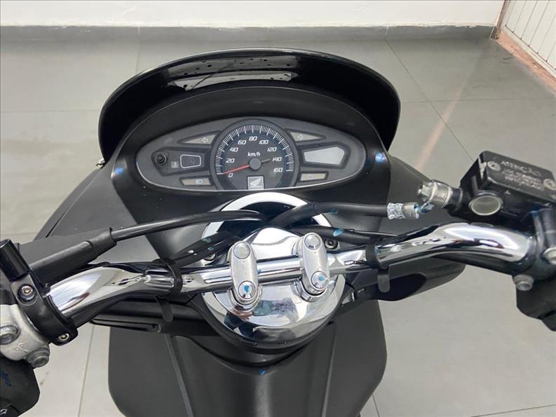 HONDA PCX 150 - Foto