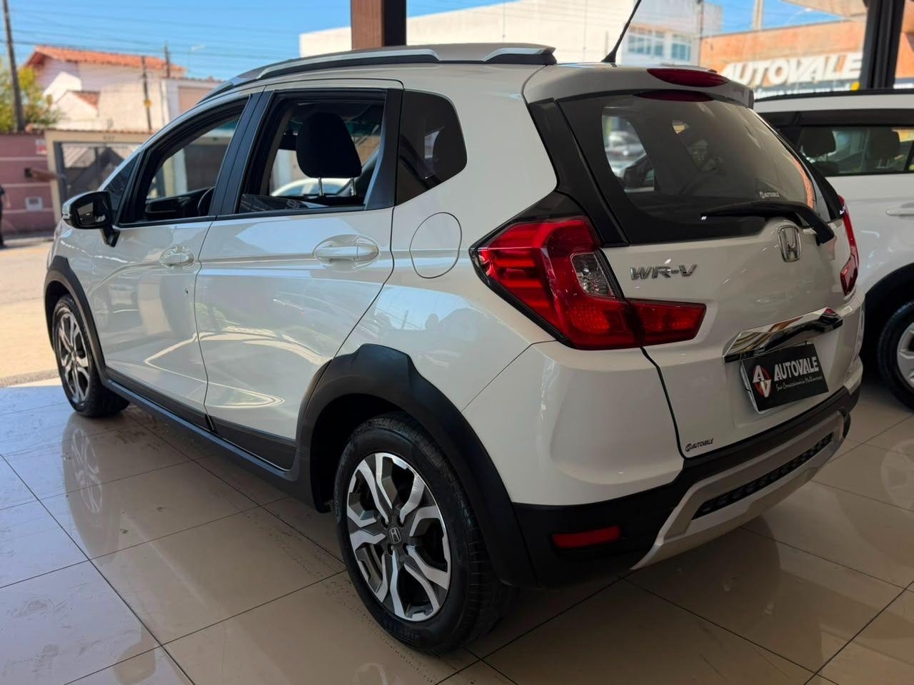 HONDA WR-V - Foto