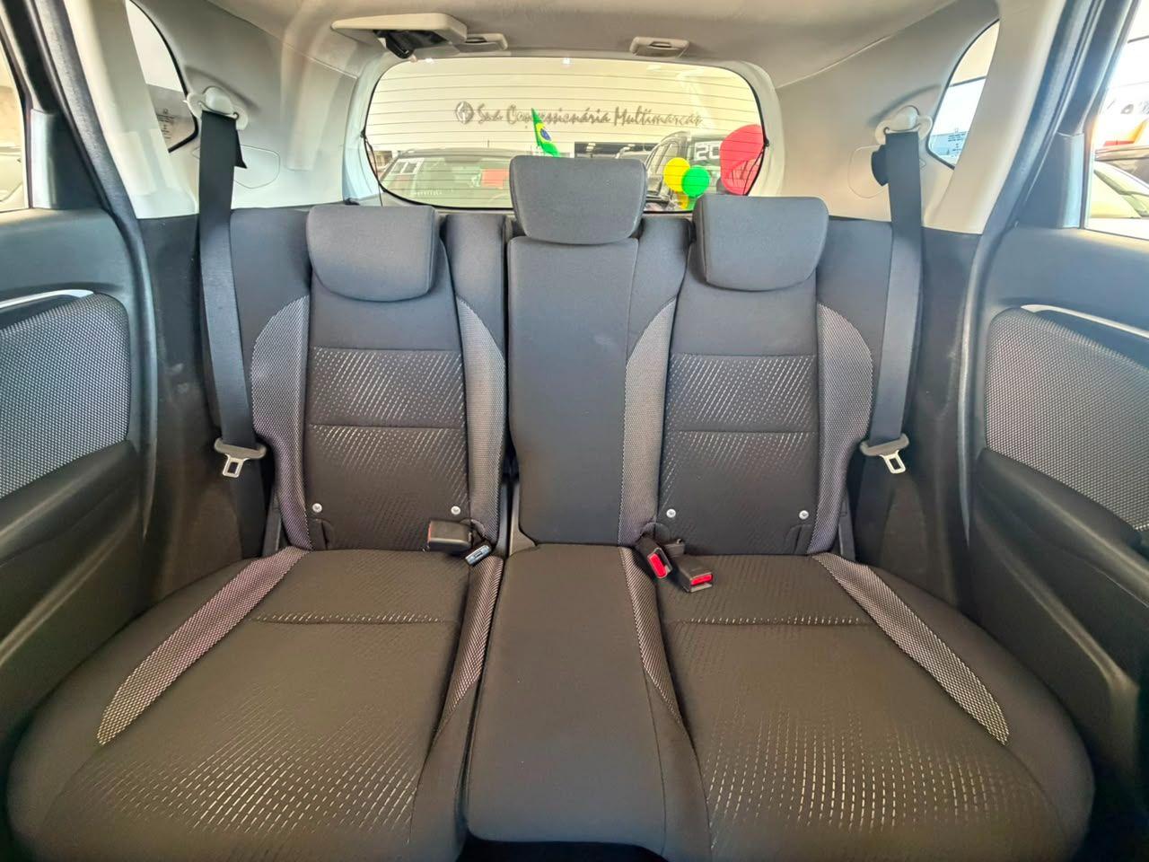 HONDA WR-V - Foto