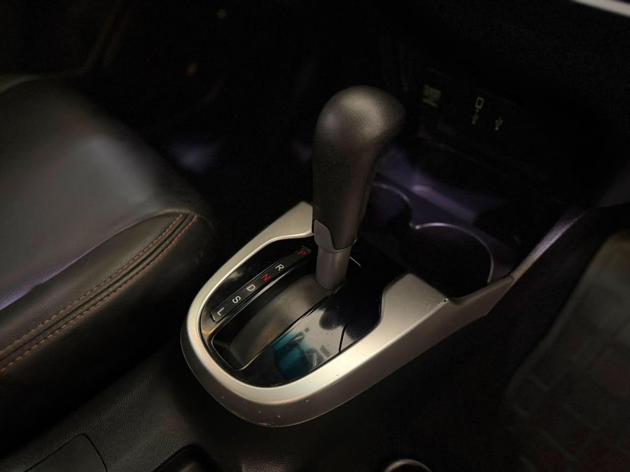 HONDA WR-V - Foto