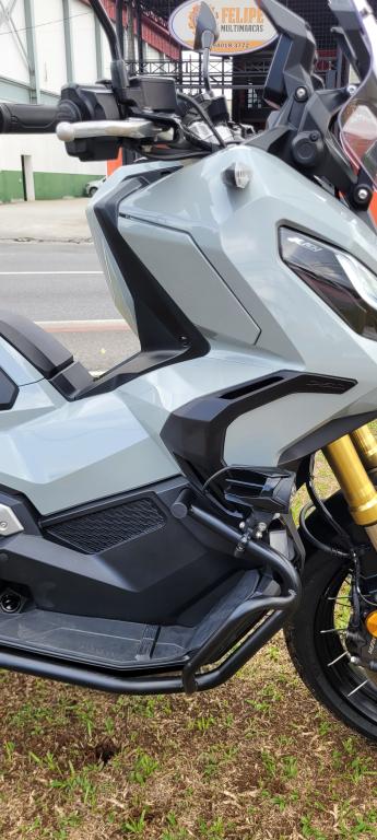 HONDA X-ADV 750 - Foto