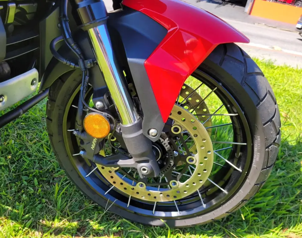 HONDA X-ADV 750 - Foto