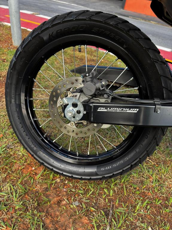 HONDA XR 300 L Tornado - Foto