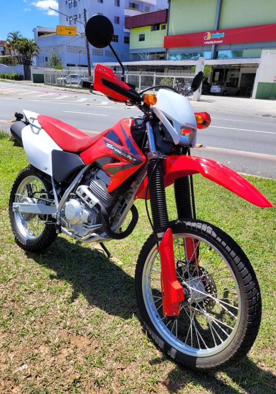 HONDA XR Tornado 250 - Foto