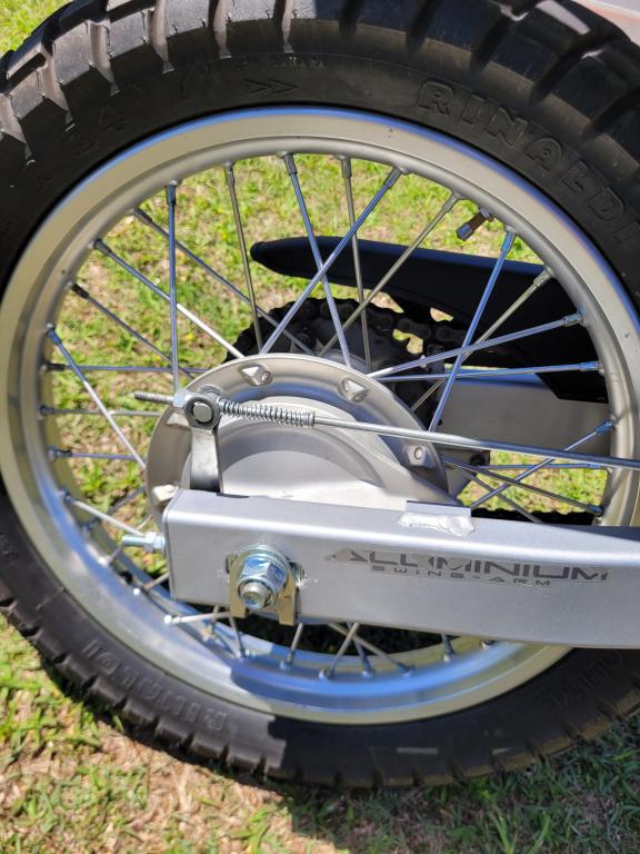 HONDA XR Tornado 250 - Foto