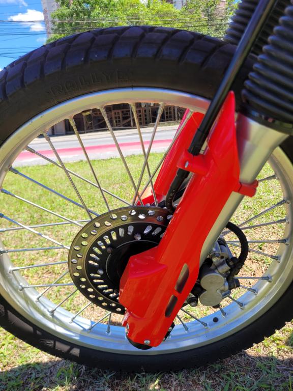 HONDA XR Tornado 250 - Foto