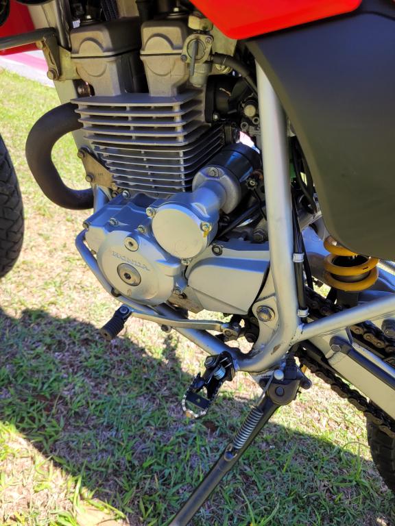 HONDA XR Tornado 250 - Foto