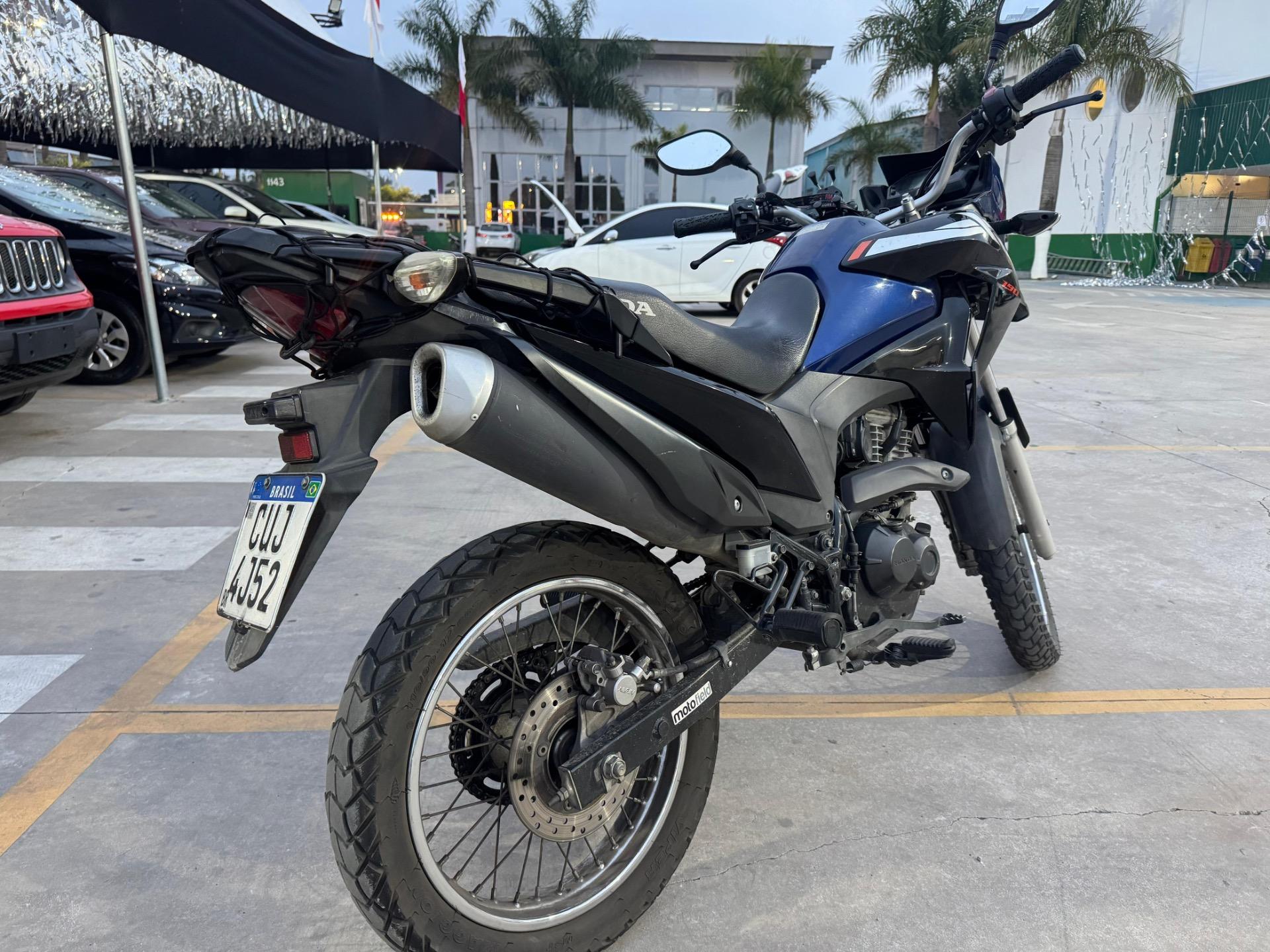 HONDA XRE 190 - Foto