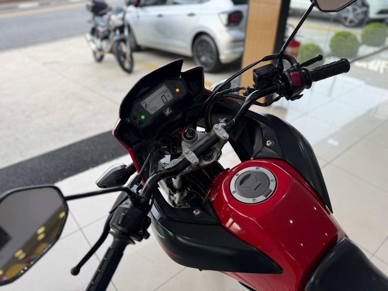 HONDA XRE 190 - Foto