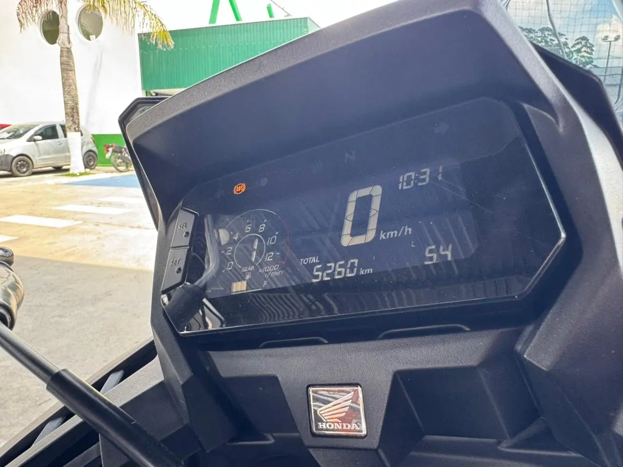 HONDA XRE 300 - Foto