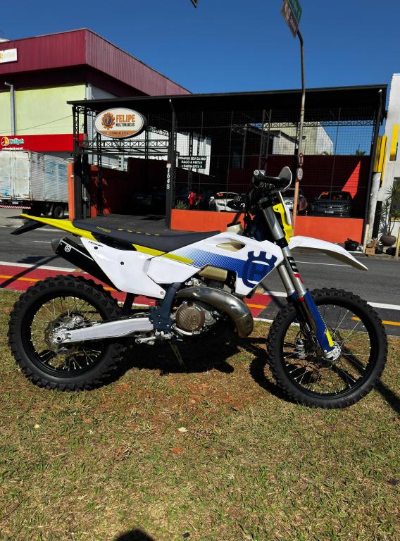 HUSQVARNA TE 300