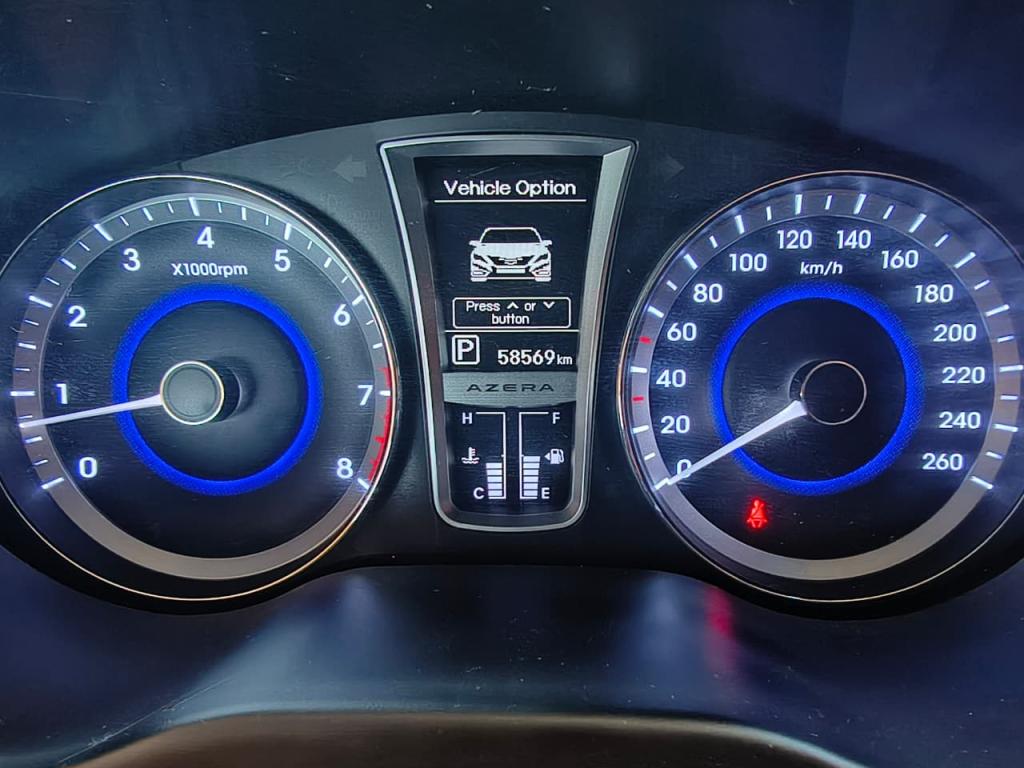 HYUNDAI Azera - Foto