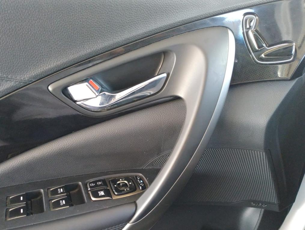 HYUNDAI Azera - Foto