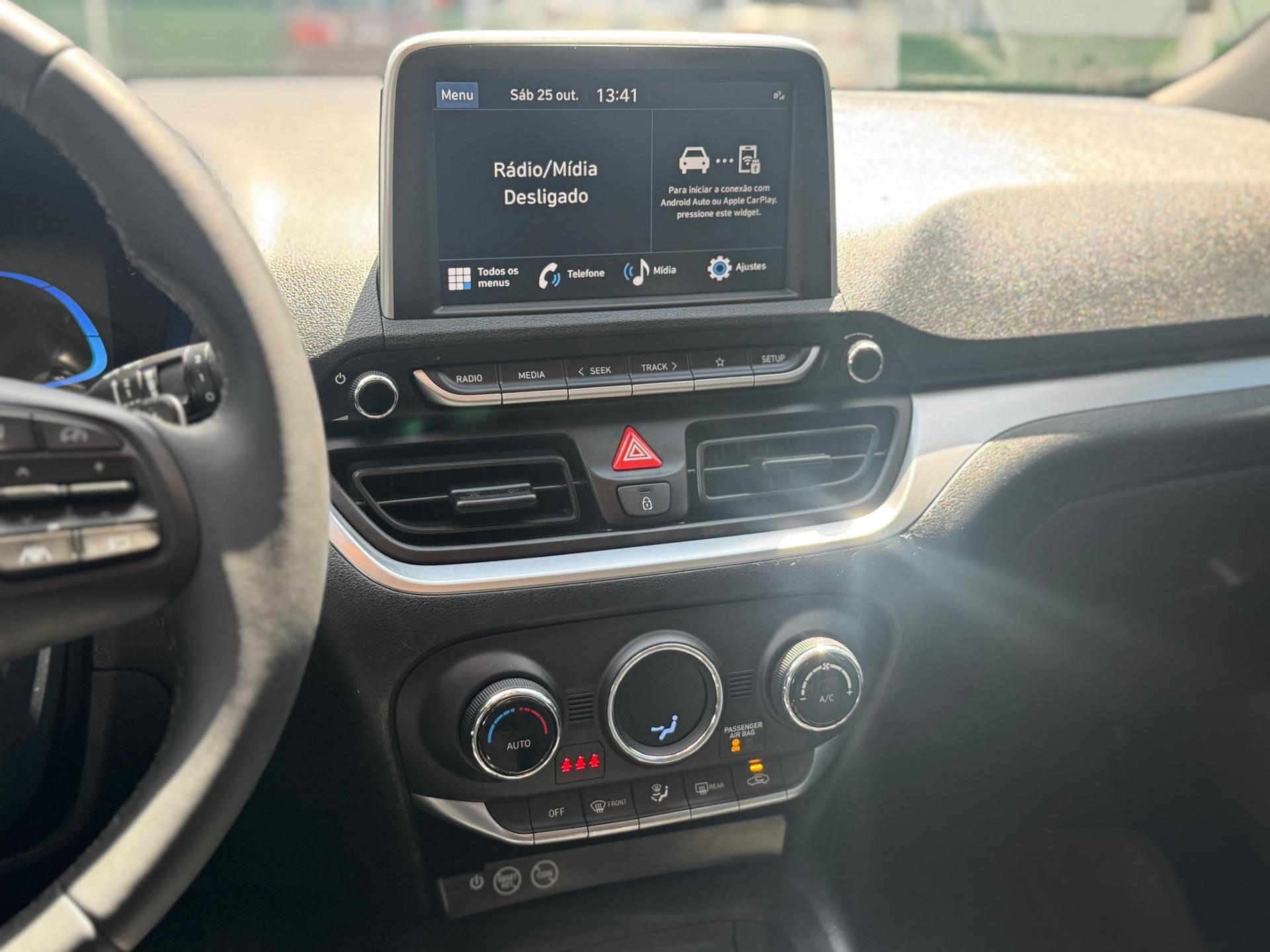 HYUNDAI HB 20 Hatch - Miniatura