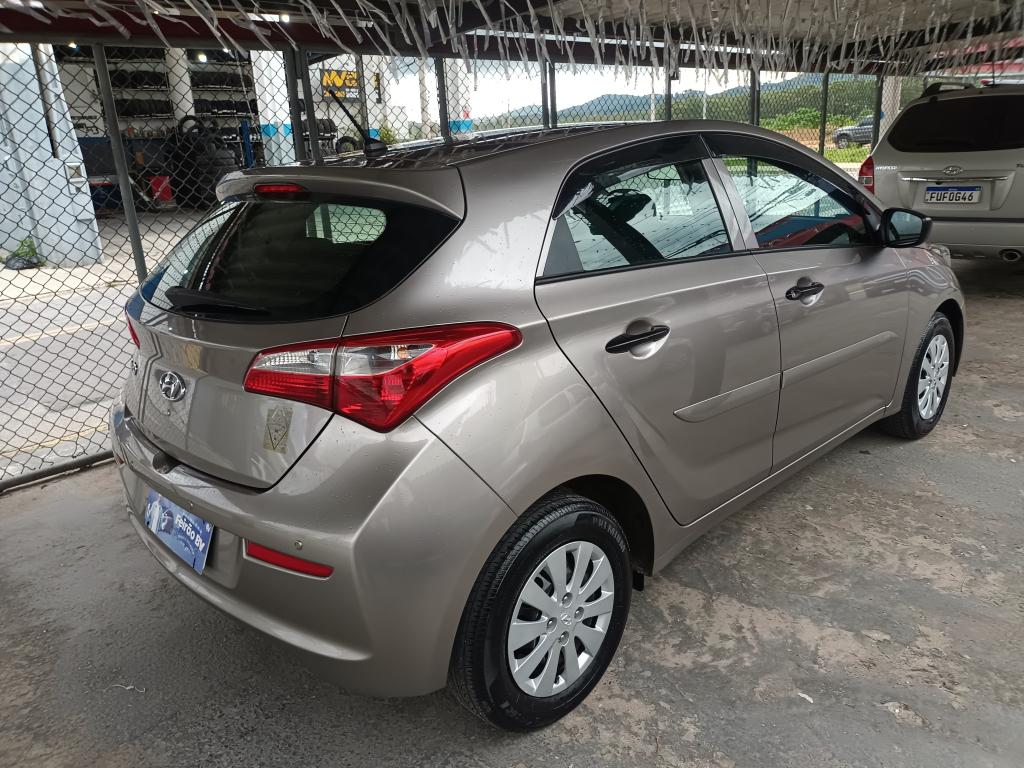 HYUNDAI HB 20 Hatch - Foto