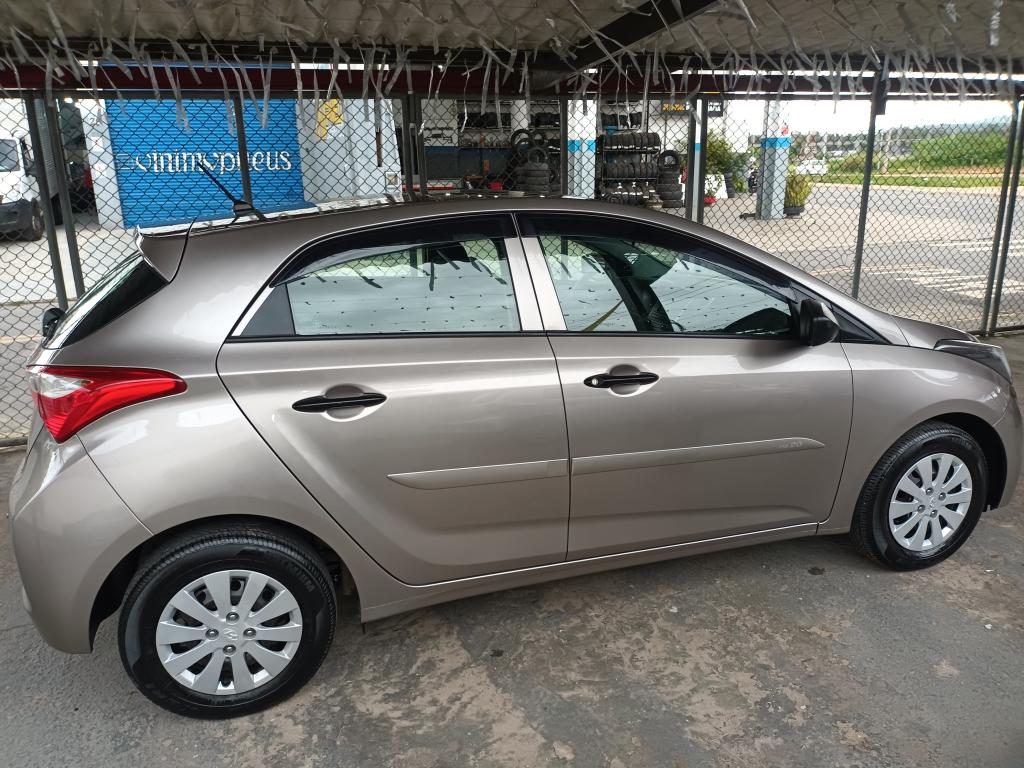HYUNDAI HB 20 Hatch - Foto