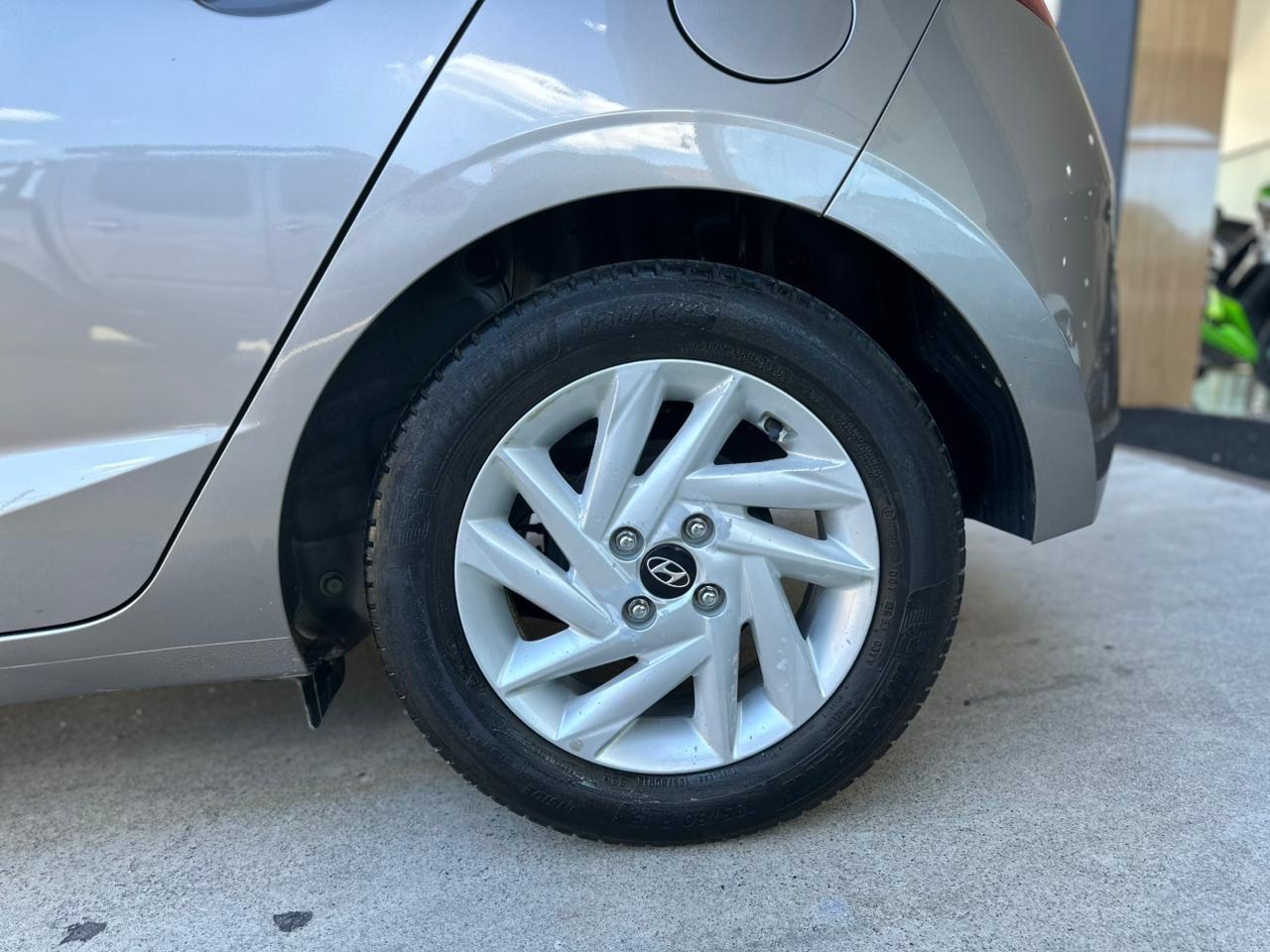 HYUNDAI HB 20 Hatch - Foto