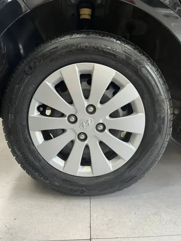 HYUNDAI HB 20 Hatch - Foto