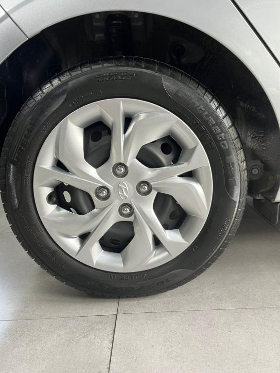 HYUNDAI HB 20 Hatch - Foto