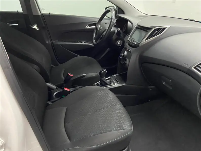 HYUNDAI HB 20 Hatch X - Foto