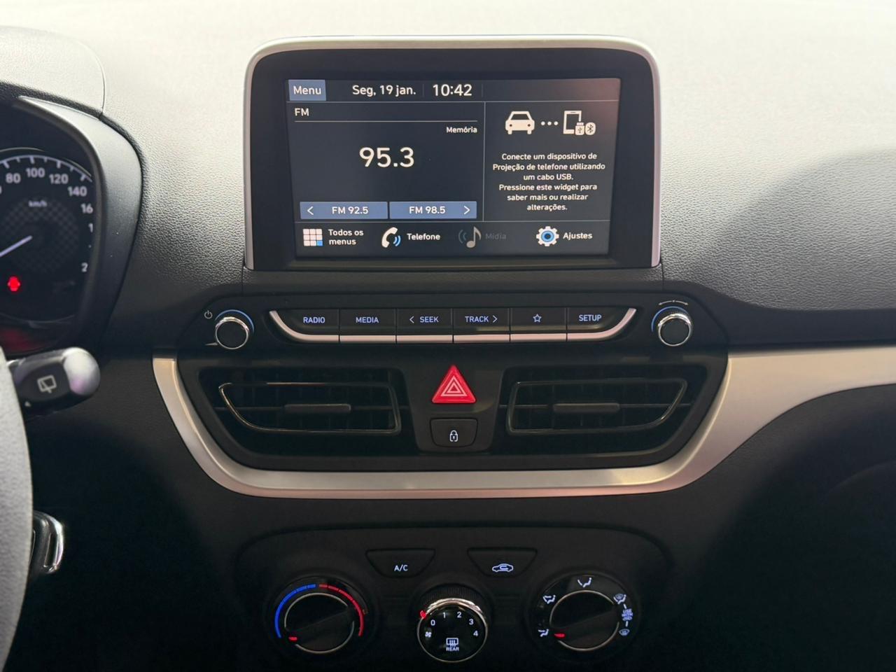 HYUNDAI HB 20 Hatch - Foto