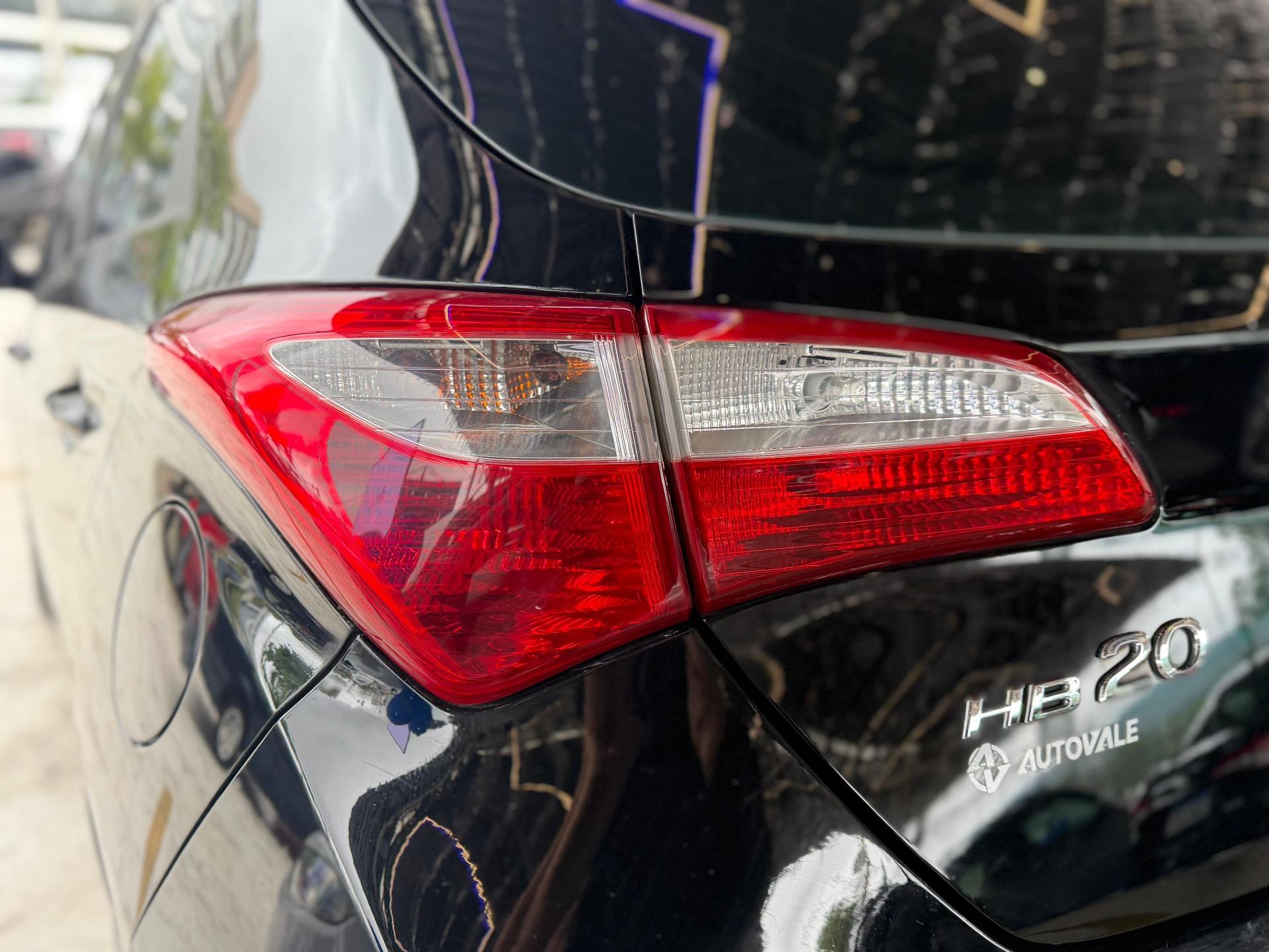 HYUNDAI HB 20 Hatch - Foto