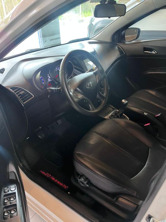 HYUNDAI HB 20 Hatch - Foto