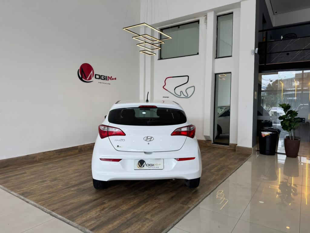 HYUNDAI HB 20 Hatch - Foto