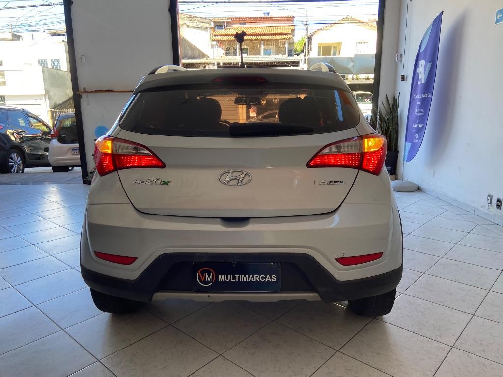 HYUNDAI HB 20 Hatch X - Foto
