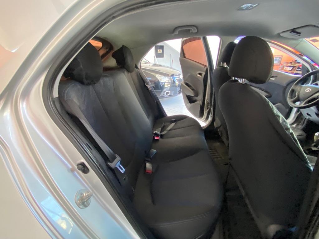 HYUNDAI HB 20 Hatch X - Foto