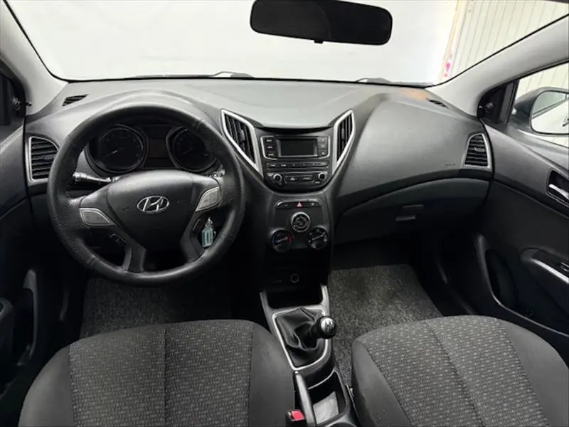 HYUNDAI HB 20 Hatch - Foto
