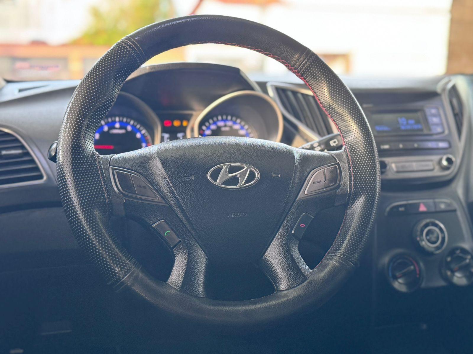 HYUNDAI HB 20 Hatch - Foto