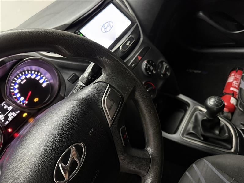 HYUNDAI HB 20 Hatch - Foto