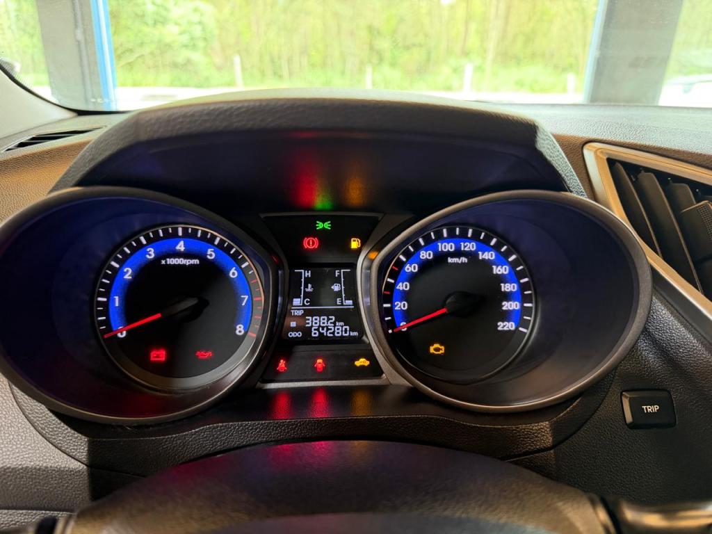 HYUNDAI HB 20 Hatch - Foto