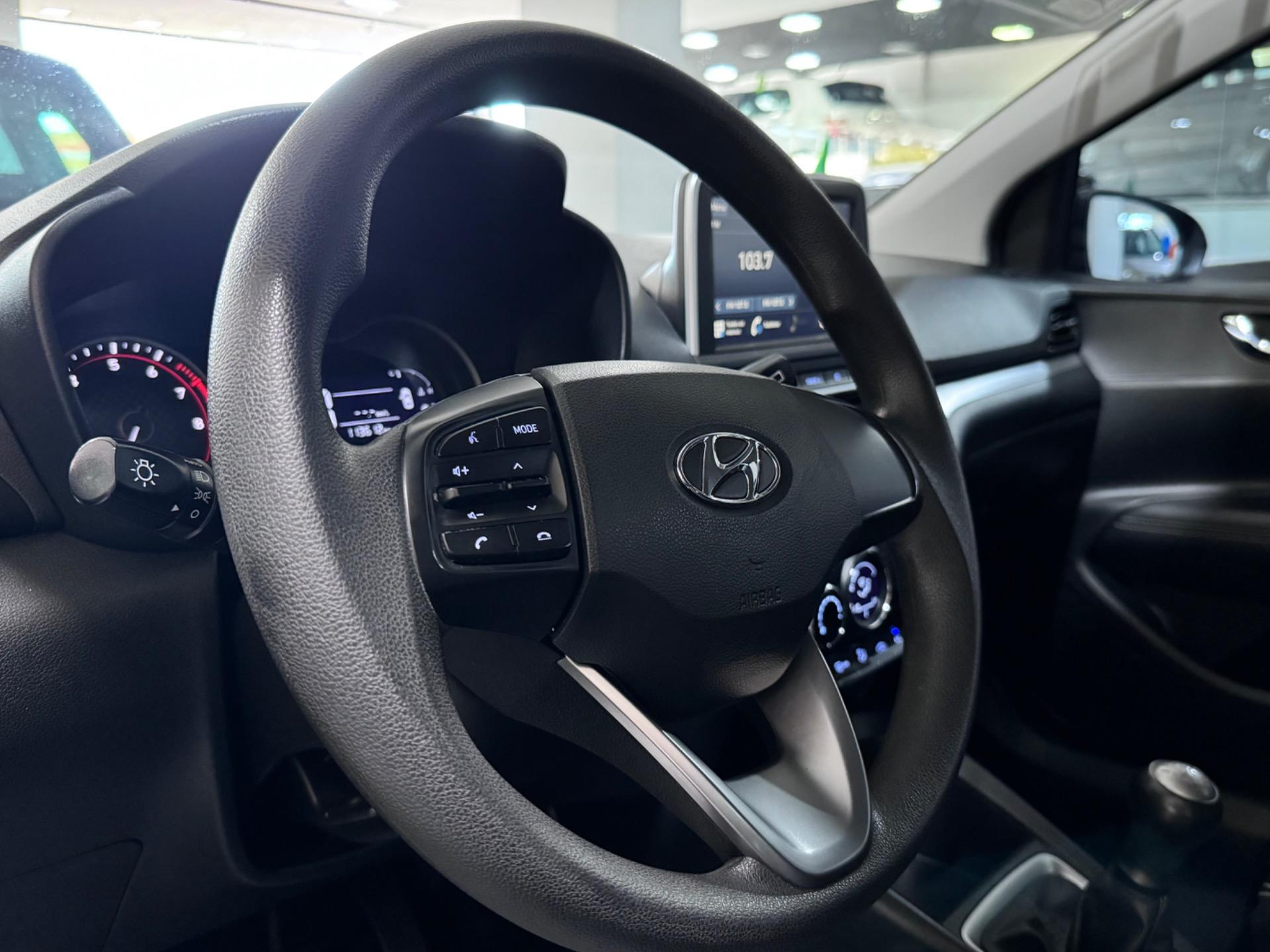 HYUNDAI HB 20 Hatch - Foto