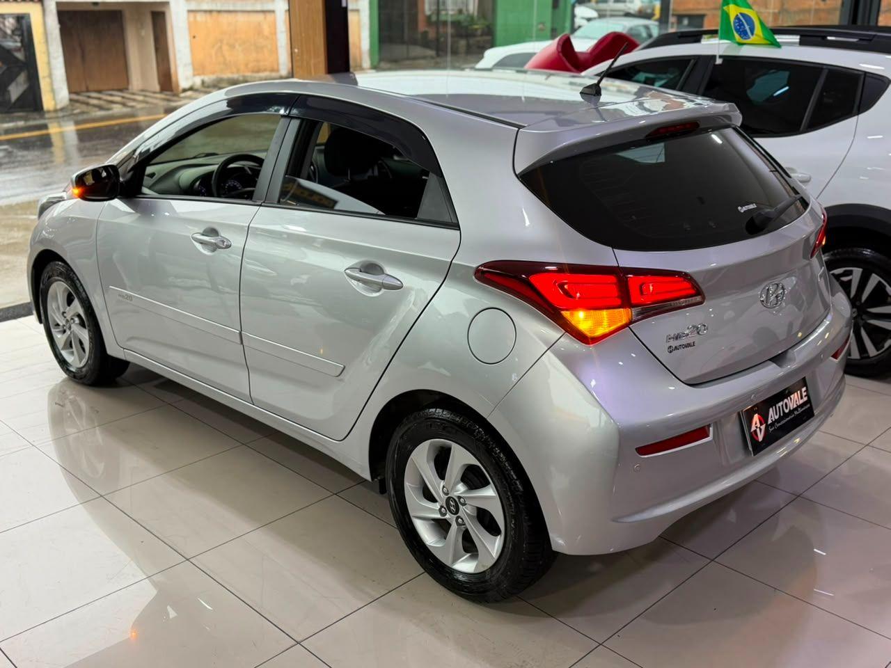 HYUNDAI HB 20 Hatch - Foto