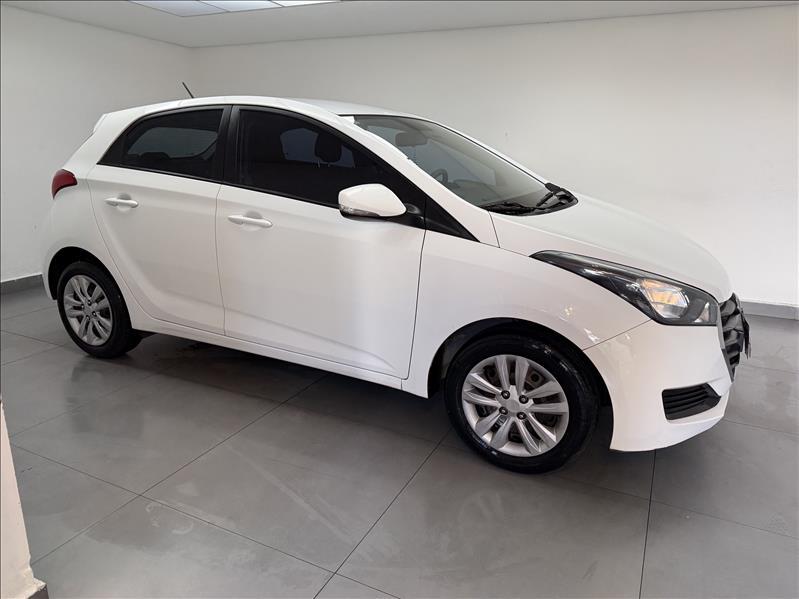 HYUNDAI HB 20 Hatch - Foto