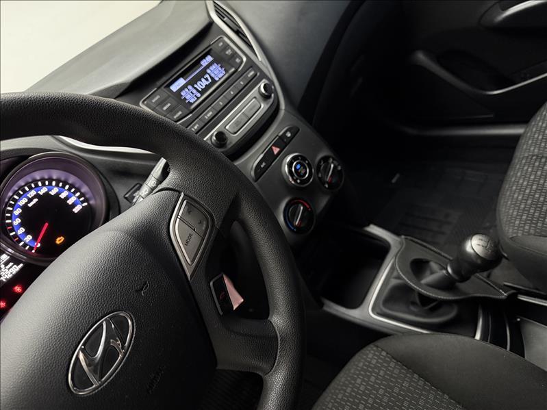 HYUNDAI HB 20 Hatch - Foto