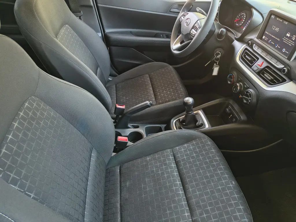 HYUNDAI HB 20 Hatch - Foto