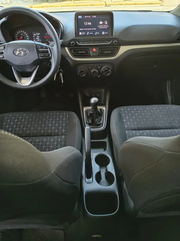HYUNDAI HB 20 Hatch - Foto