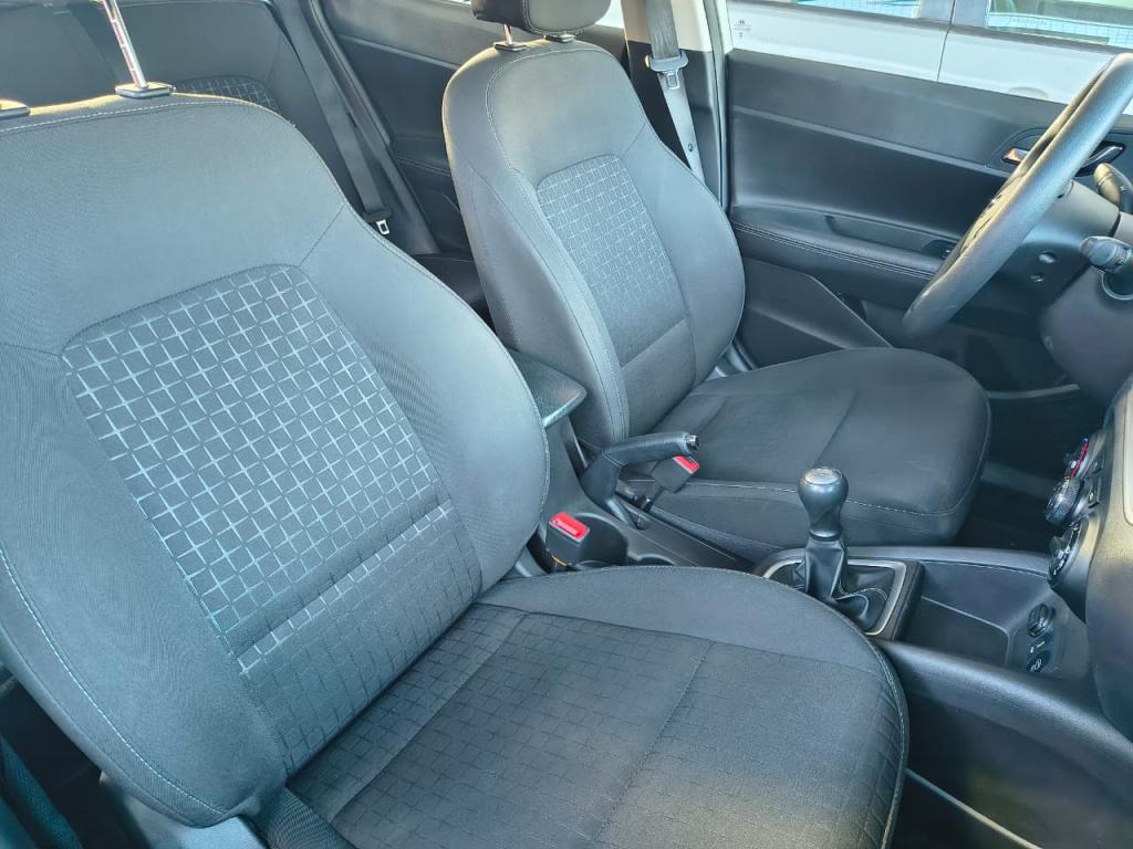HYUNDAI HB 20 Hatch - Foto