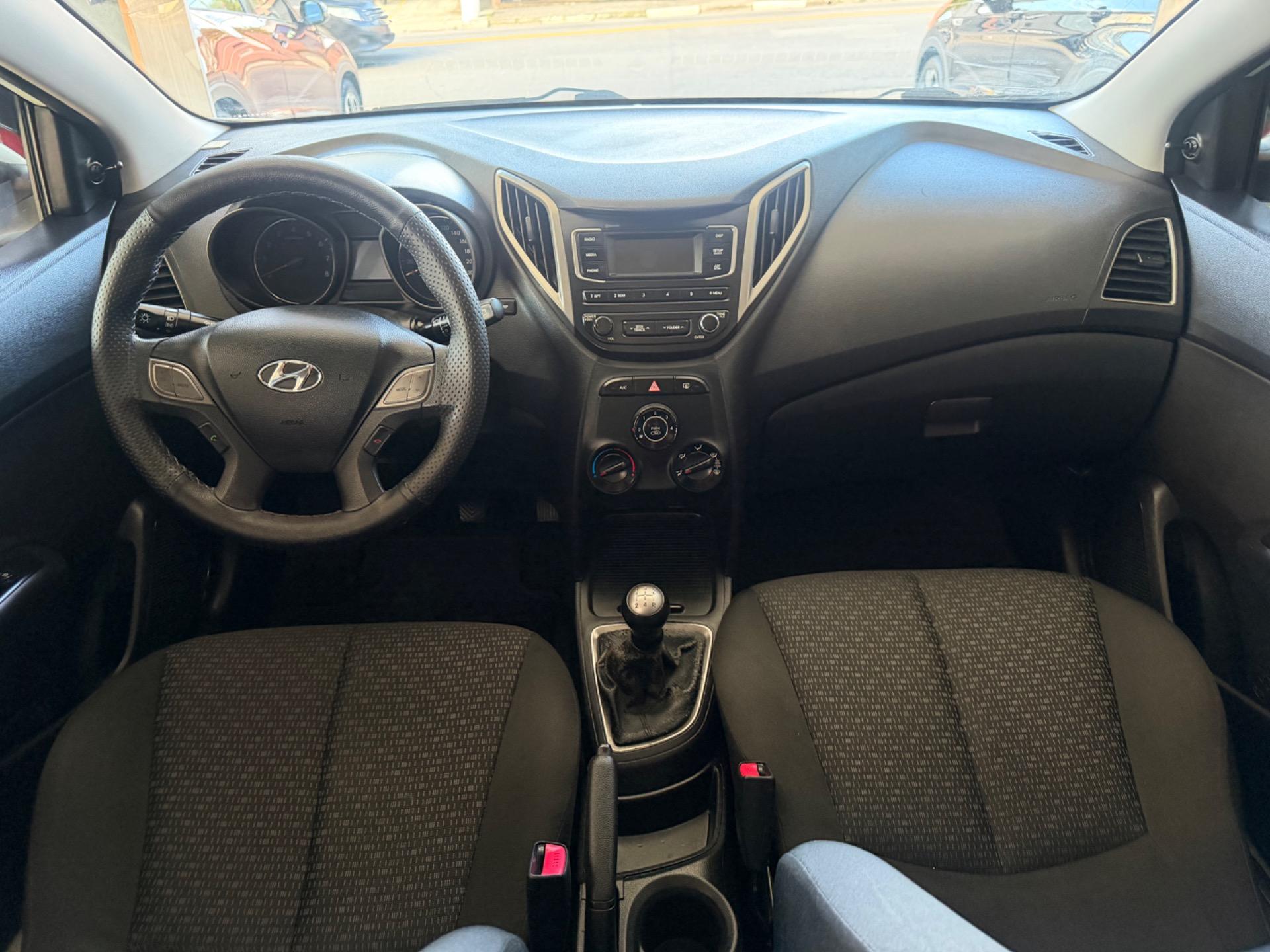 HYUNDAI HB 20 Hatch - Foto